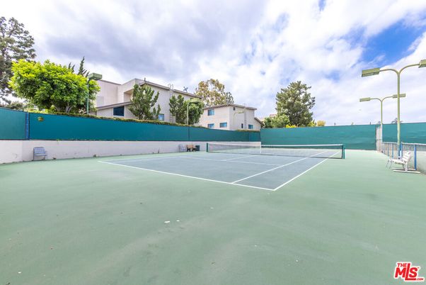 Exterior, Tennis Courts