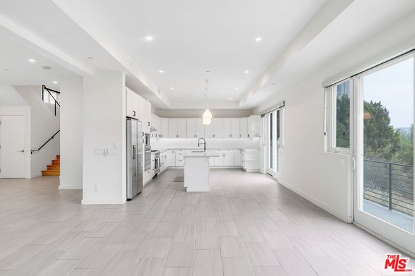Interior, Kitchen, Pendant Lights, Recessed Lighting