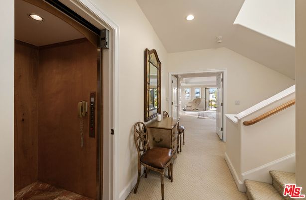 Elevator, Interior, Recessed Lighting