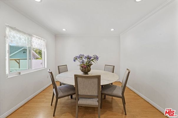 Dining room, Interior, Recessed Lighting, Wood Texture Flooring