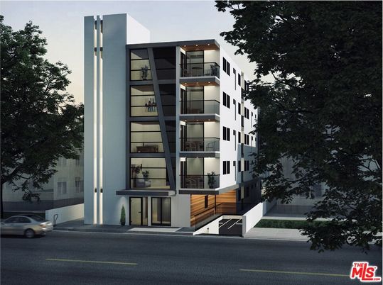 Exterior, Facade, Condo Building