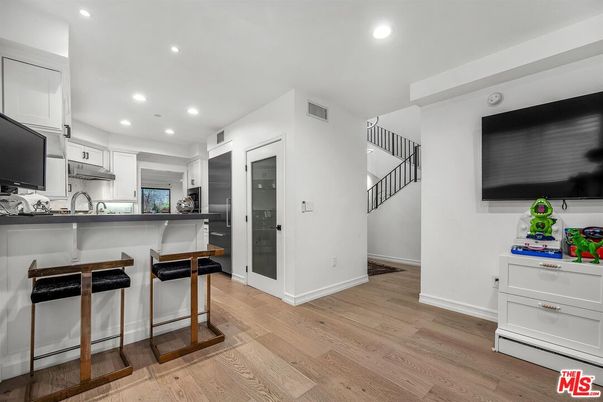Interior, Kitchen, Recessed Lighting, Wood Texture Flooring