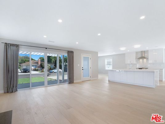 Empty room, Interior, Kitchen, Recessed Lighting, Wood Texture Flooring