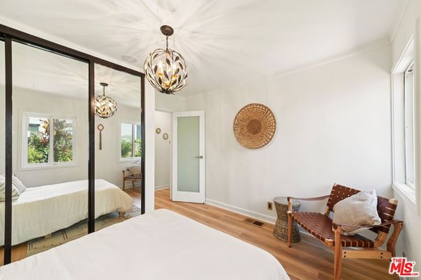 Bedroom, Chandelier, Interior, Pendant Lights, Wood Texture Flooring
