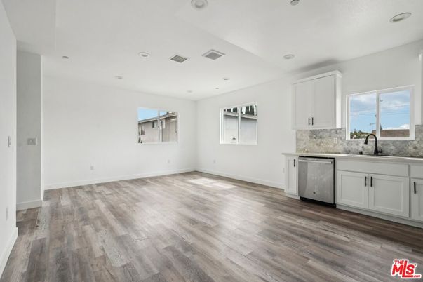 Empty room, Interior, Kitchen, Recessed Lighting, Wood Texture Flooring