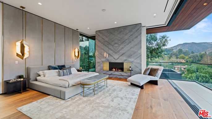 Bedroom, Fireplace, Interior, Recessed Lighting, Wood Texture Flooring