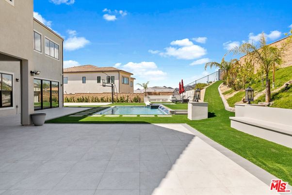 Backyard, Exterior, Pool