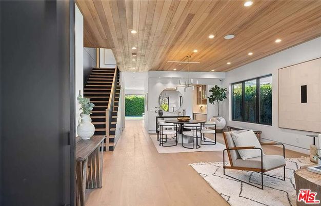 Dining room, Interior, Pendant Lights, Recessed Lighting, Wooden Ceilings, Wood Texture Flooring