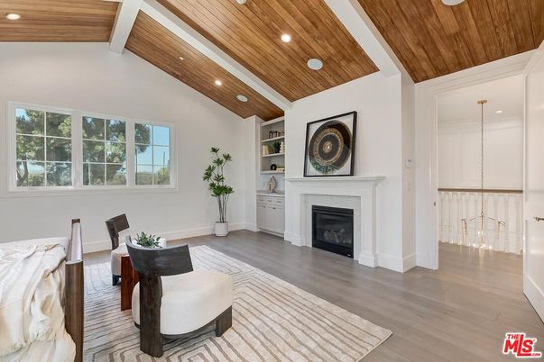 Fireplace, Interior, Recessed Lighting, Wooden Ceilings, Wood Texture Flooring