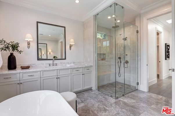 Bathroom, Dual Sink Vanities, Free Standing Baths, Glass Shower, Interior, Recessed Lighting