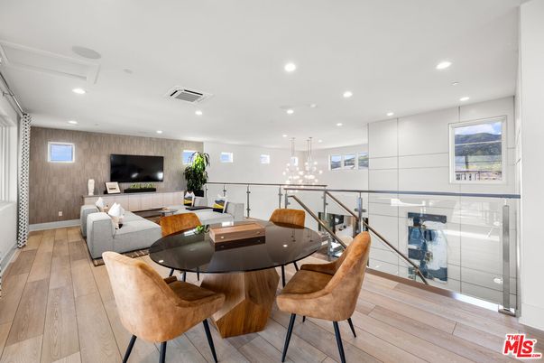Dining room, Interior, Living room, Pendant Lights, Recessed Lighting, Wood Texture Flooring, Wooden Walls