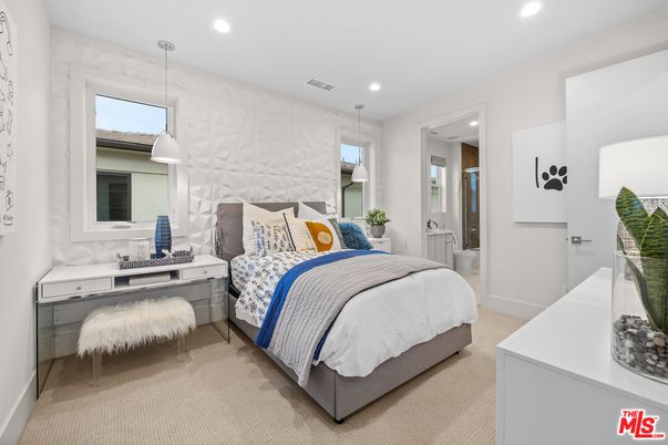 Bedroom, Interior, Pendant Lights, Recessed Lighting