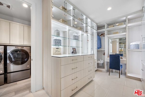 Interior, Recessed Lighting, Washer