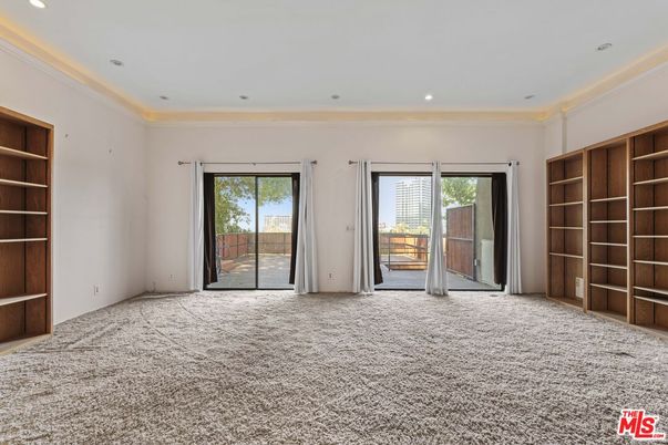 Empty room, Interior, Recessed Lighting