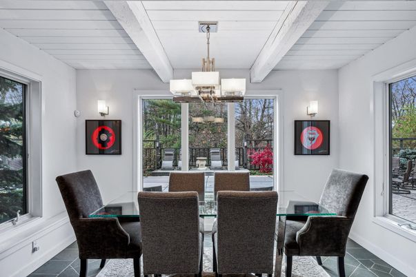 Dining room, Interior