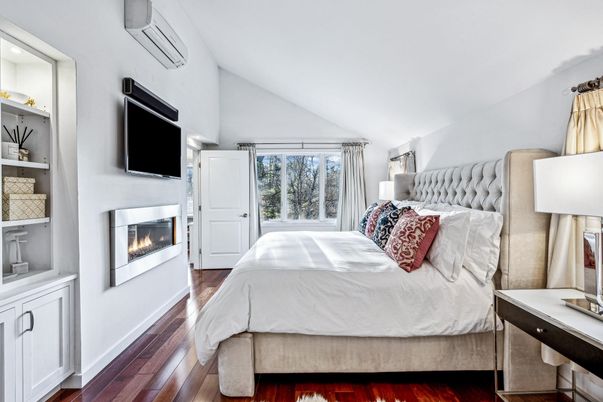 Bedroom, Fireplace, Interior, Wood Texture Flooring