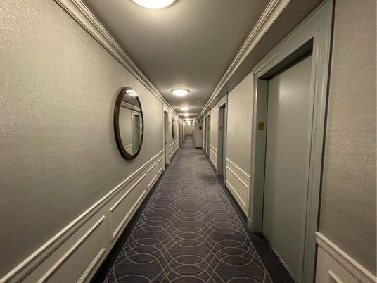 Elevator, Interior