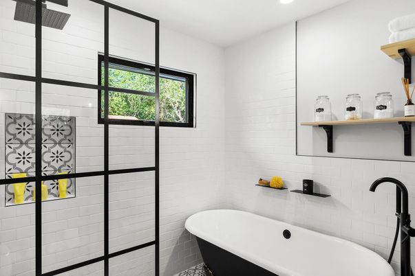 Bathroom, Free Standing Baths, Interior, Recessed Lighting