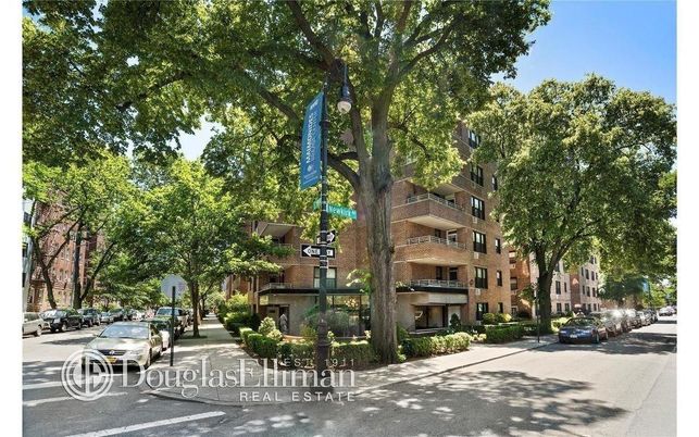 Exterior, Facade, Brick Facade, Condo Building