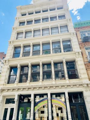 Exterior, Facade, Chicago School