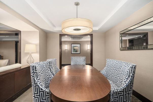 Dining room, Interior