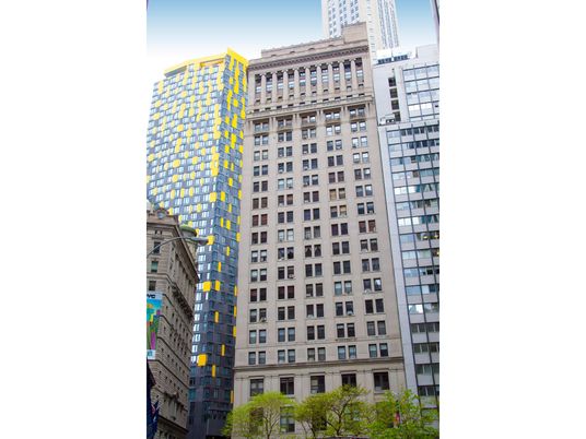 Exterior, Facade, Chicago School