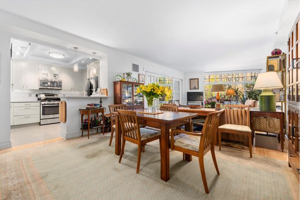 Dining room, Interior, Kitchen, Stainless Steel Appliances, Wood Texture Flooring