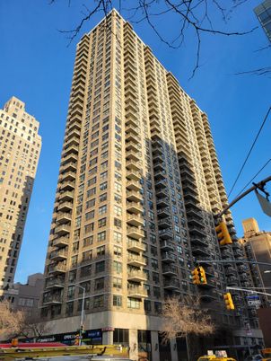 Exterior, Facade, Condo Building
