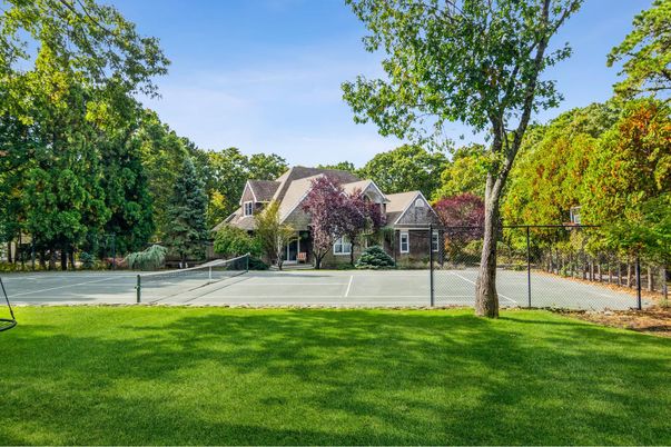 Exterior, Tennis Courts