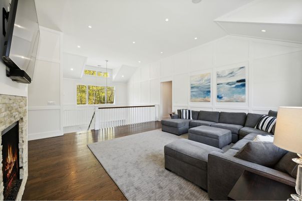 Fireplace, Interior, Living room, Pendant Lights, Recessed Lighting, Wood Texture Flooring