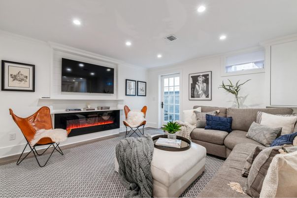 Fireplace, Interior, Living room, Recessed Lighting