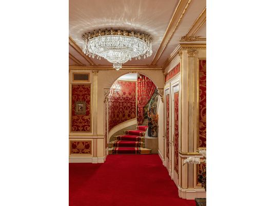 Chandelier, Interior