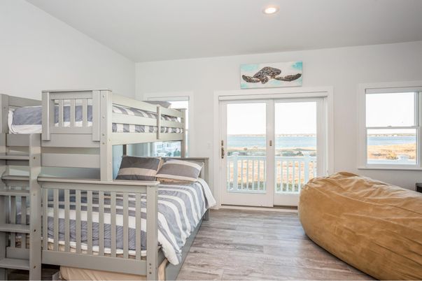 Bedroom, Interior, Recessed Lighting, Water, Wood Texture Flooring