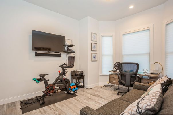 Fitness Equipment, Home Office, Interior, Recessed Lighting, Wood Texture Flooring