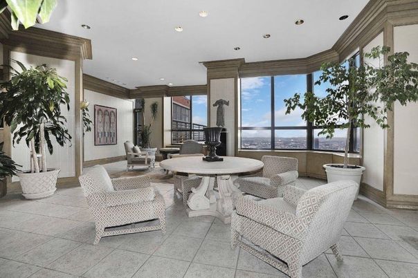 Interior, Living room, Recessed Lighting, Water