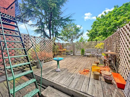 Exterior, Wood Texture Flooring