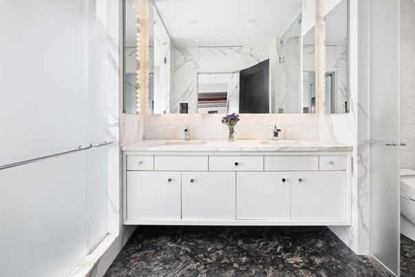 Bathroom, Interior, Marble Walls, Recessed Lighting
