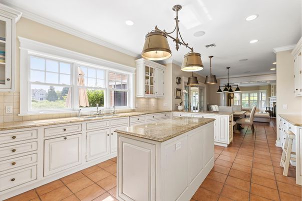 Dining room, Interior, Kitchen, Pendant Lights, Recessed Lighting