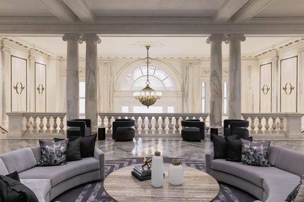 Chandelier, Interior, Living room, Pendant Lights