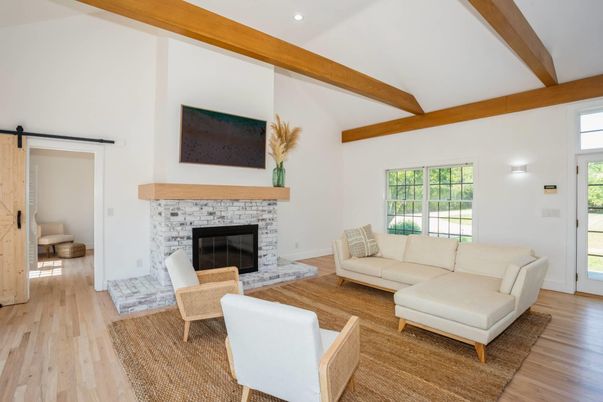 Fireplace, Interior, Living room, Recessed Lighting, Wooden Beams, Wood Texture Flooring