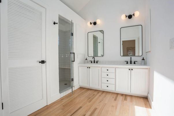Bathroom, Dual Sink Vanities, Interior, Wood Texture Flooring