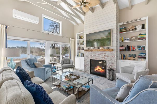 Fireplace, Interior, Living room