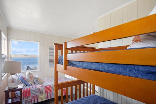 Bedroom, Interior, Water