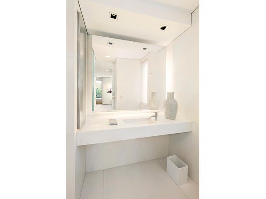 Bathroom, Interior, Recessed Lighting