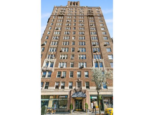 Exterior, Facade, Condo Building