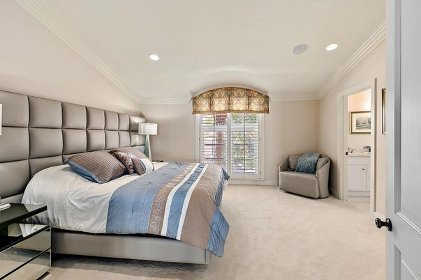 Bedroom, Interior, Recessed Lighting