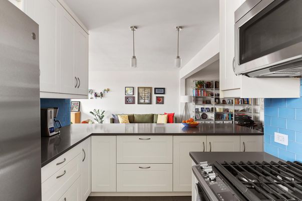 Interior, Kitchen, Pendant Lights, Stainless Steel Appliances