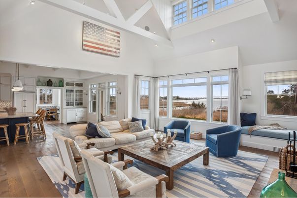 Interior, Kitchen, Living room, Pendant Lights, Recessed Lighting, Wood Texture Flooring