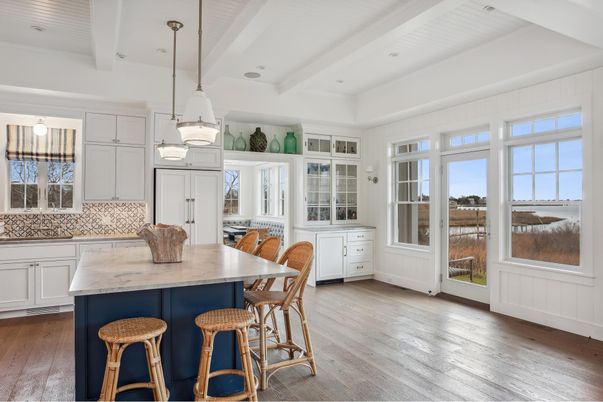 Interior, Kitchen, Pendant Lights, Wood Texture Flooring