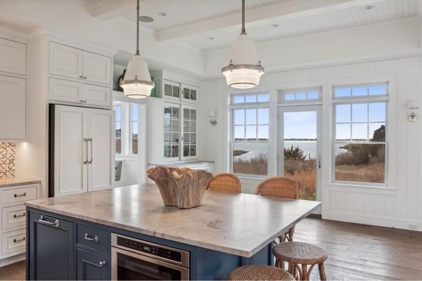 Interior, Kitchen, Pendant Lights, Wood Texture Flooring